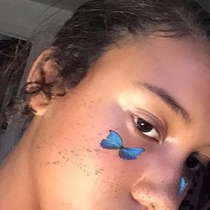 Meet your Posher, Skyla